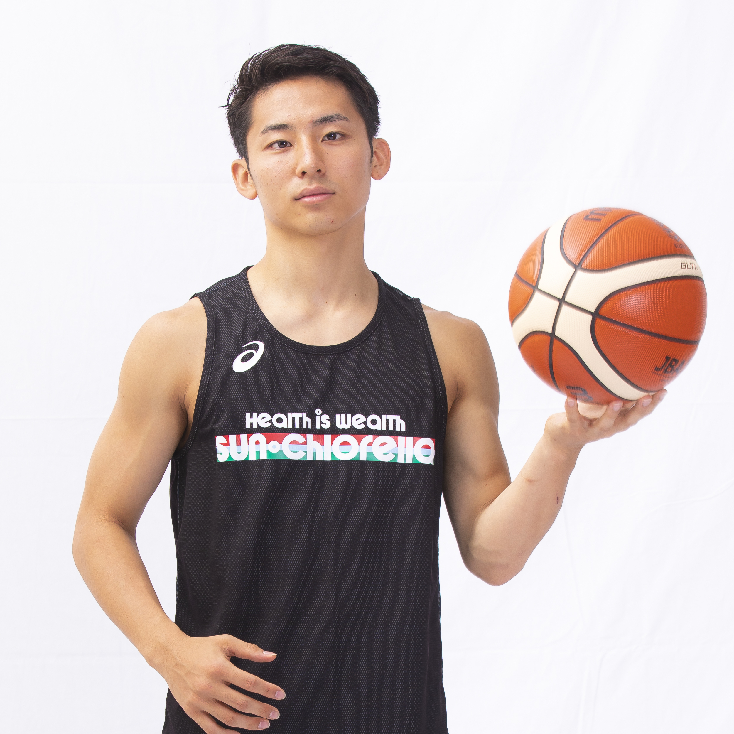 バスケットボールプレーヤー　河村勇輝選手